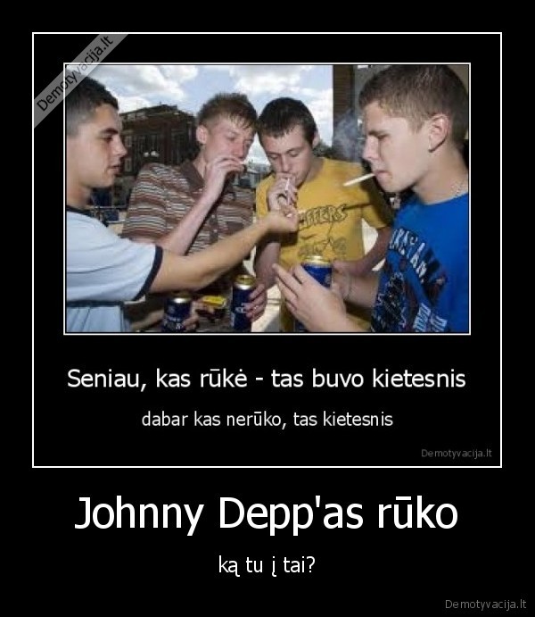Johnny Depp'as rūko