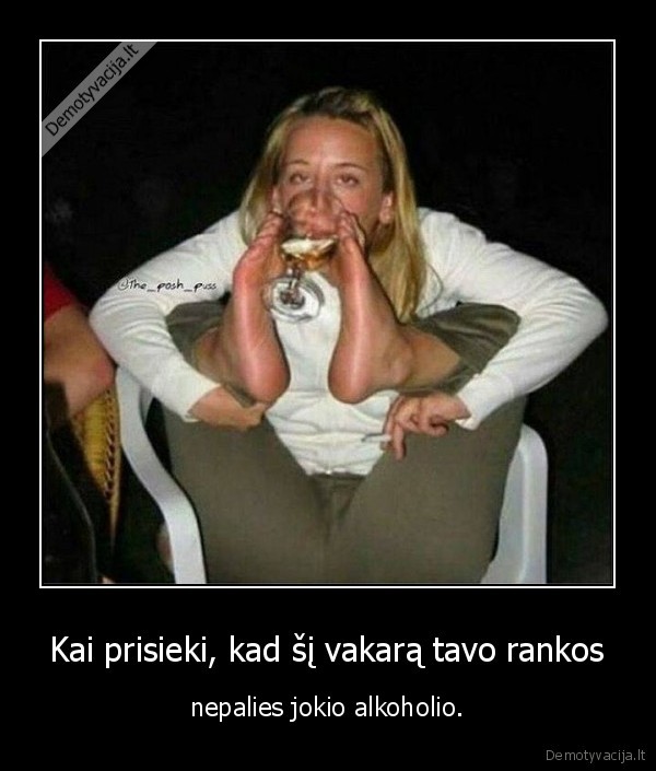 vakaras,alkoholis,rankos,kojos