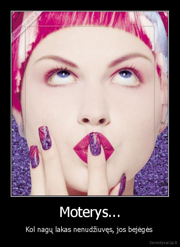 Moterys...