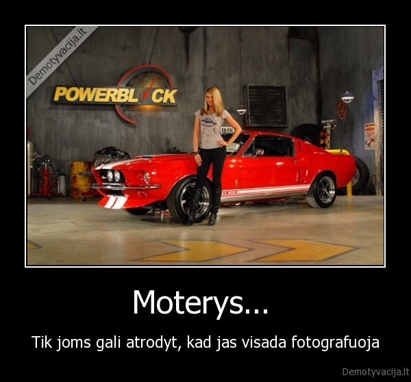 Moterys... 