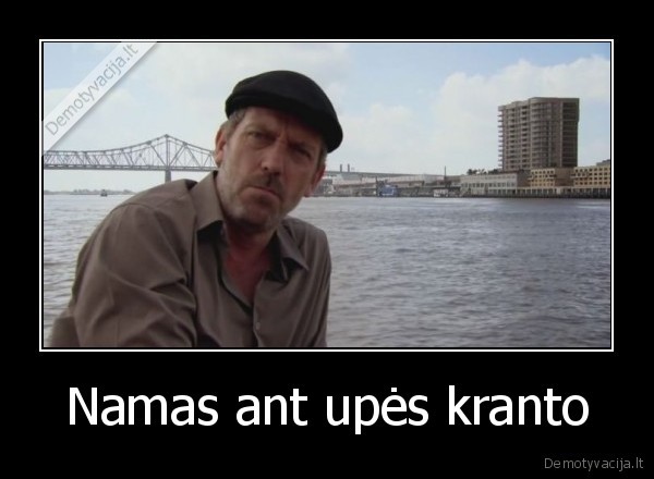 Namas ant upės kranto