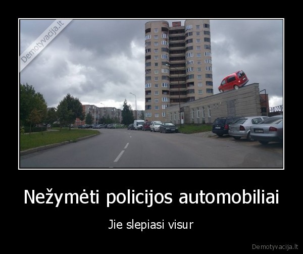 Nežymėti policijos automobiliai