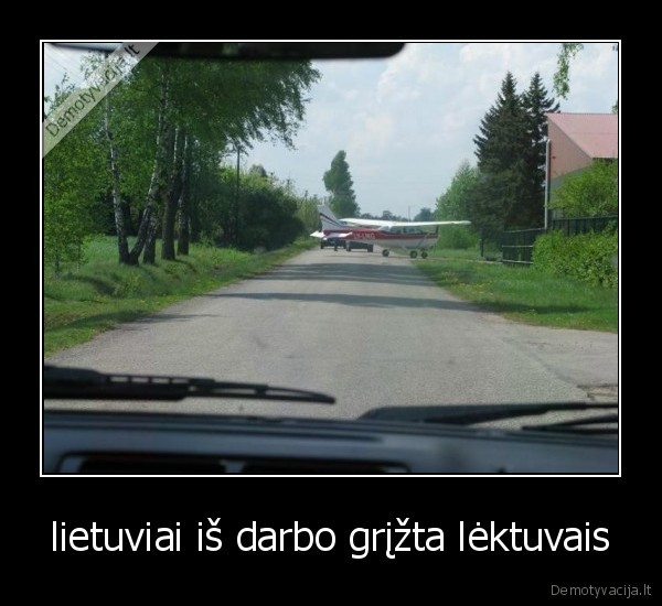 lietuviai iš darbo grįžta lėktuvais