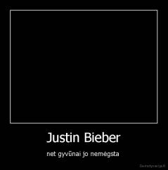 Justin Bieber - net gyvūnai jo nemėgsta 