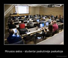 Mirusios sielos - studentai paskutinėje paskaitoje - 